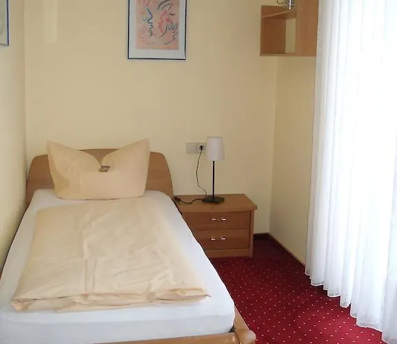 Pensjonat Aktivpension Regenbogen 3*